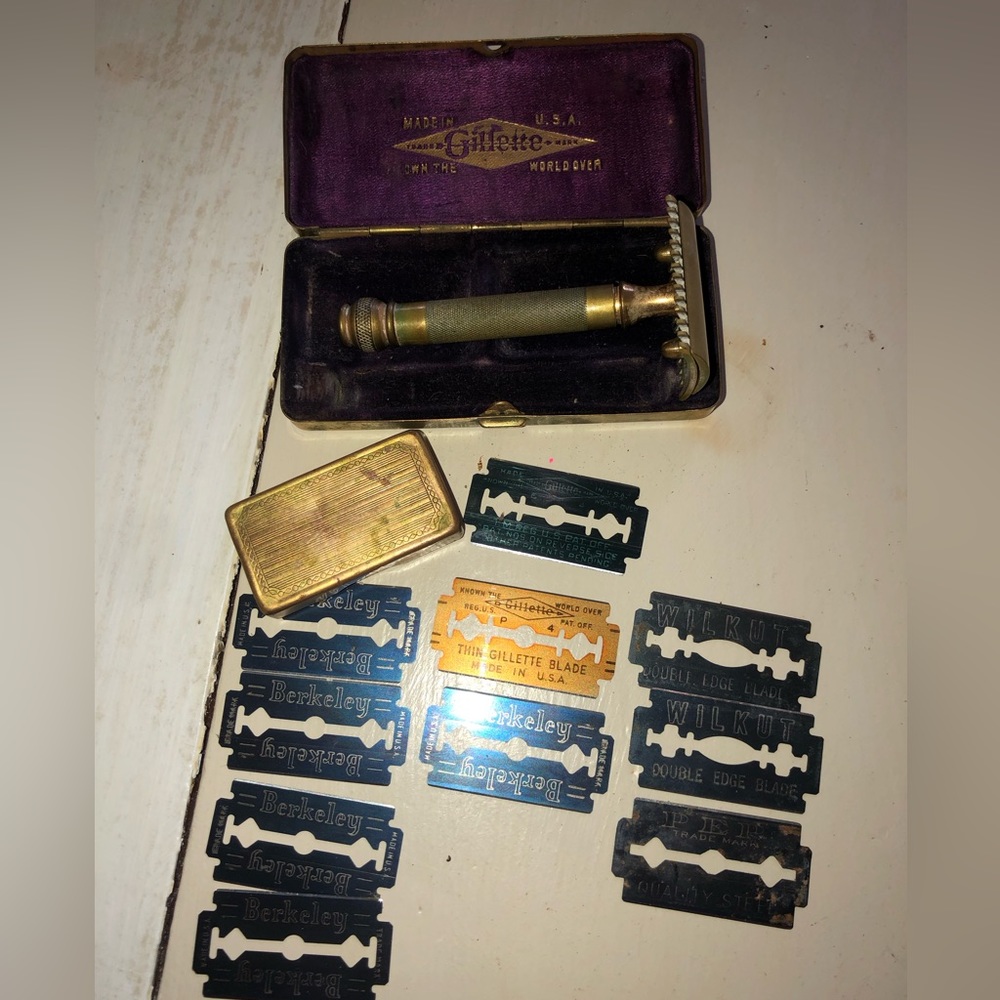 Vintage Gillette Brass Safety Razor with case and blades
